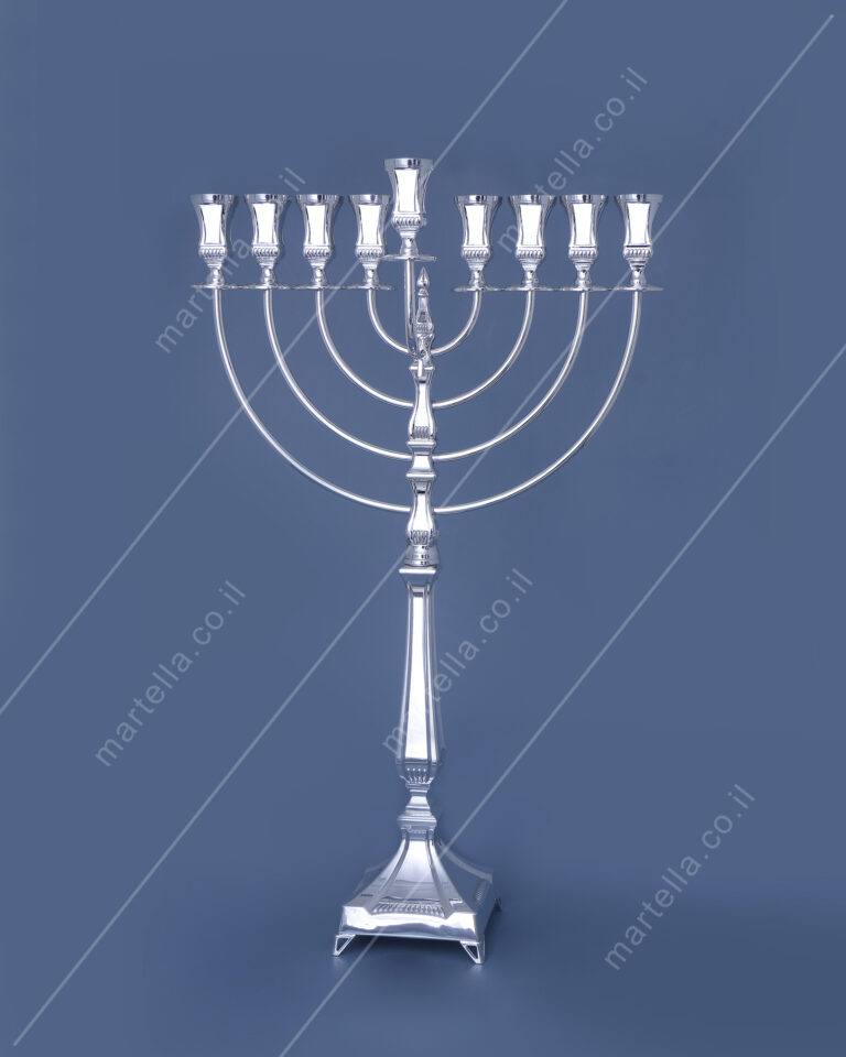 חנוכיה דגם 40